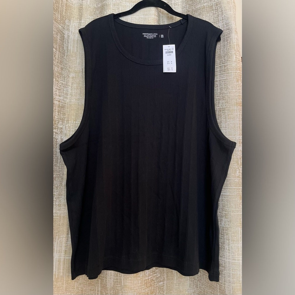 A&F NWT XXL BLACK Ribbed Tank